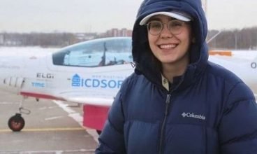 Aos 19 anos, piloto é mulher mais jovem a dar a volta ao mundo