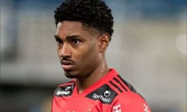 Pré-contrato? Vitinho toma decisão sobre o futuro no Flamengo