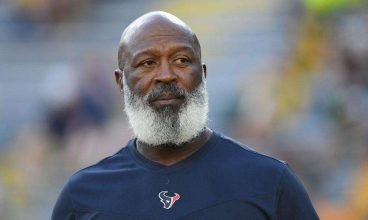 Texans anunciam contratação de Lovie Smith, promoção de Pep Hamilton