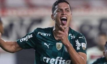 Especulado em cinco clubes do Brasileirão Série A, Renan, do Palmeiras, tem reunião para definir futuro