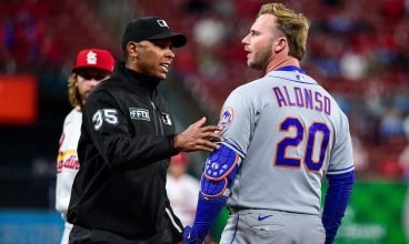 'MLB tem um problema muito grande': Mets rasga bolas de beisebol depois que mais três rebatedores são atingidos contra Cardinals