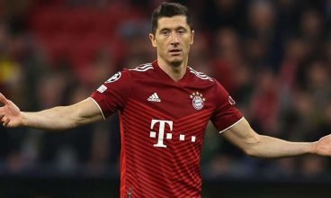 Transferência de Lewandowski para o Barcelona pode ser um risco, diz ex-jogador polonês