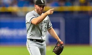 Liam Hendriks, mais próximo do White Sox, perguntou a potenciais pretendentes durante a free agency se eles tinham uma Noite do Orgulho