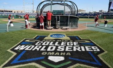 Basebol da NCAA: pontuação OU Sooners vs. Ole Miss Rebels, atualizações ao vivo da College World Series