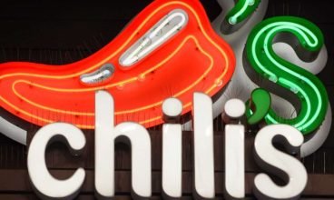 'Icônico': mulher desafia o orçamento alimentar do casamento ao pedir chili's para os convidados