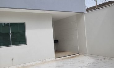 Vendo imóvel dúplex no Bairro Castanheiras próximo a avenida principal do Bairro