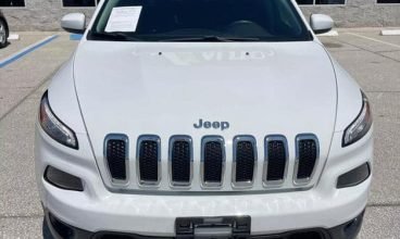 2018 JEEP CHEROKEE  64K Milhas