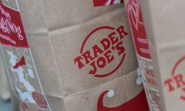 'Tão falso quanto falso pode ser': presidente da Trader Joe aborda rumores sobre nova tecnologia