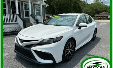 2021 Toyota Camry SE!!