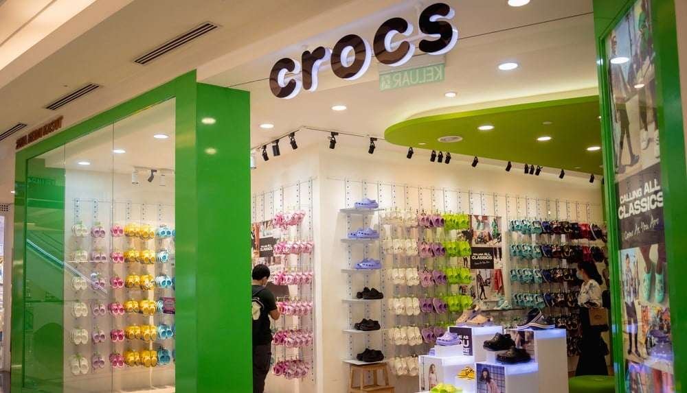 Alerta de pechincha: Crocs, uma marca de calçados com relação preço/lucro de um dígito