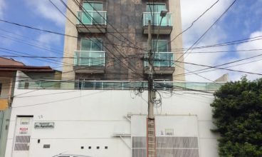 Oportunidade: vendo lindo Apto no Bairro Santo  Agostinho no 2° andar , próximo