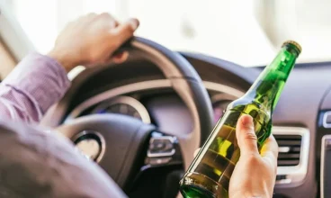 Álcool e Direção nos EUA: Leis Essenciais para Todos Respeitarem
