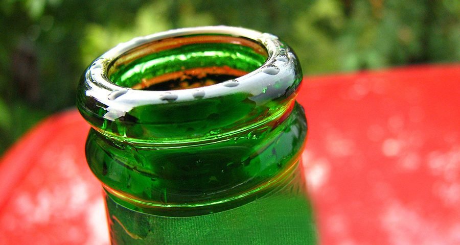 Transporte de Bebidas Alcoólicas dentro dos Veículos nos EUA: Protegendo Nossas Crianças e Cumprindo a Lei
